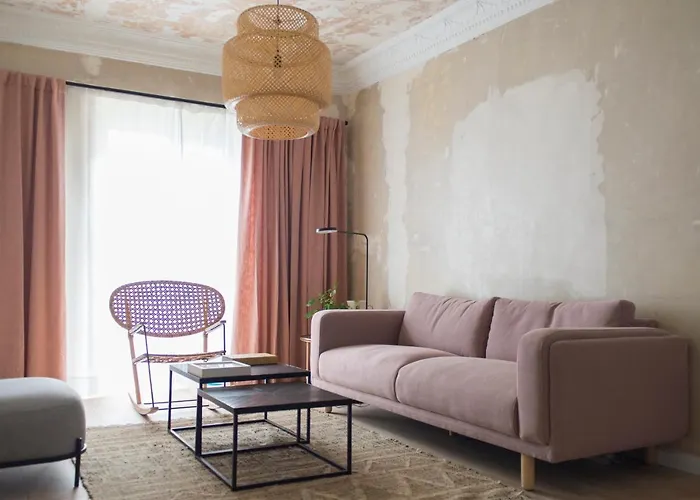 Un Piso Especial En El Casco Historico De Burgo